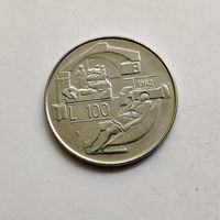 Сан-Марино 100 лир 1982 г. Социальные достижения