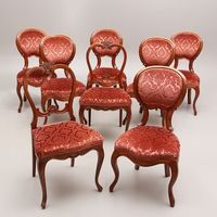 Мебель винтажная и антикварная