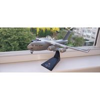 Модель самолета Boeing C-17A