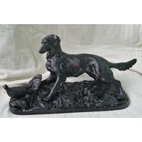 Сеттер в стойке на куропатку. Касли, СССР, 1975 год. Чугунное литьё.