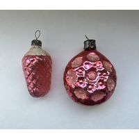 Елочная игрушка медальон шишка СССР цена за все К.20