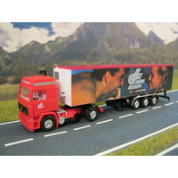 Модель грузового автомобиля Volvo F12 (9). Масштаб НО-1:87.