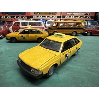 Москвич 2141 такси, вариант с маленьким плафоном. Ставим будильник в понедельник 12 января и выигрываем классные модели!