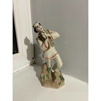 Статуэтка "Гуцул со свирелью" РЕДКАЯ