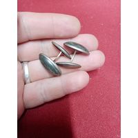 С рубля без мц. запонки со вставками 8гр. 2С5 голова 875пр. 2х2.3см.