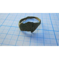 Перстень старинный. Бронза, литье.