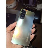 Смартфон в отличном состоянии Honor 90 lite