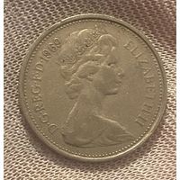 Монета 5 новых пенсов 1969 год. Великобритания. Королева Елизавета II .