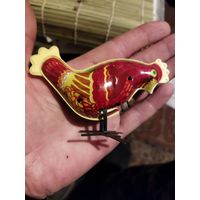 Цыпленок заводной металл без ключа (работает прыгает)
