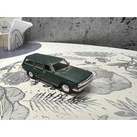 Машинка Волга зеленая