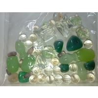 Бусинки камень и стекло