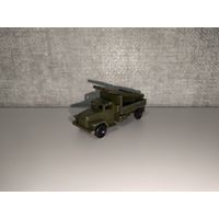 Модель военного автомобиля