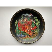 Тарелка декор. ''Руслан и Людмила'', Палех, Виноградовский фарфор.