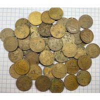 50 шт. двухкопеечных монет 1924-1957 годов.