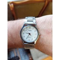 Часы Слава СССР,кварц новые