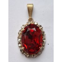 Кулон с крупным кристаллом. 60-е годы, Чехословакия