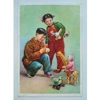 Открытка: Юный фотограф Юй-Вэй-по (Китай, 50-е).