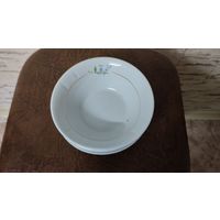 Пиала суповая малая. Тарелка СССР. Добрушский фарфоровый завод (Добруш). 1978-1991 гг.