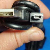 USB кабель для зарядки и передачи данных на фото и видео камеры разъемы USB тип А и Mini USB