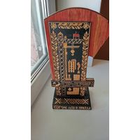 Памятный знак , Жлобин , соломка , дерево, Гомельская правда