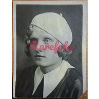 1920-е Девушка в беретке ретро