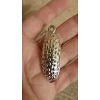 Маленькая ёлочная пластмассовая  игрушка (наверно 90-х годов)