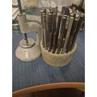 Часовой инструмен. Инструмент часовщика . Потанс , пуансы