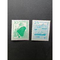 ГДР 1958 Полная серия марок "Строительство морского порта в Ростоке" (чистые* с наклейками) Mi.663-664 каталог 1.60 евро
