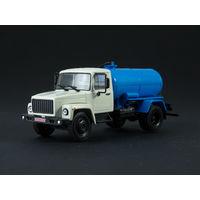 Легендарные грузовики СССР 21, КО-503В (3307) Городской санитар