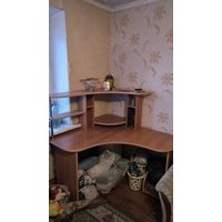 Стол угловой компьютерный СРОЧНО