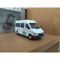 1/43 Mercedes-benz Sprinter