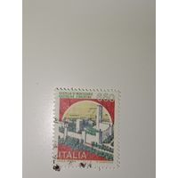 Италия 1986 изображающая замок Монтеккьо в Кастильон-Фьорентино.