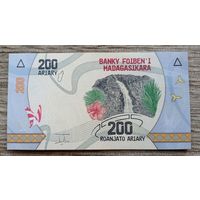 Werty71 Мадагаскар 200 ариари 2017 UNC банкнота
