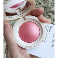 Сияющие румяна Rare Beauty Soft Pinch Luminous Powder Blush в оттенке Happy