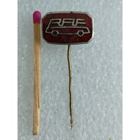 Знак-фрачник. Эмблема автомобиля РАФ / RAF. тяжёлый