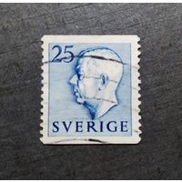 Марка Швеция 1951 год Король