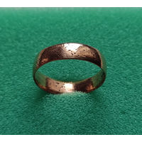 Обручальное кольцо XXв.  Диаметр 20мм. лот ок-11,1