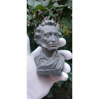 РЕДКИЙ БЮСТ СТАТУЭТКА ПУШКИН     Распродажа Коллекции !!! . Экспресс  Аукцион НЕ с рубля без МПЦ и прочего 3 ДНЯ  .Много лотов в продаже .