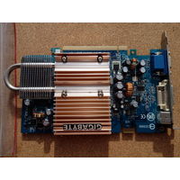 GIGABYTE GeForce 7300 GT 256 Мб DDR2