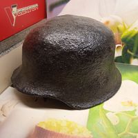 Каска Германия .