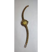 Часы Вымпел идут . С рубля без МЦ. Много лотов с рубля без МЦ.