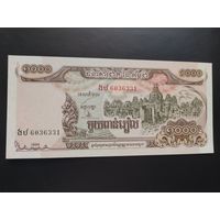 Камбоджа. 1000 риелей (образца 1999 года, P51, UNC)