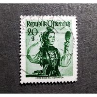 Марки Австрия 1948 год Национальный костюм