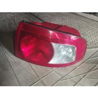 Фонарь задний правый Kia Magentis