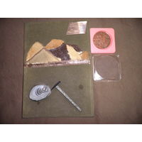 Папка Благодарность от коллектива Карамкенской ГРЭ(геолого развед.экспедиция) 1979 г. и медаль настольная 50-лет ЦНИГРИ.С рубля.