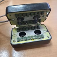 Советская машинка для заточки лезвий.