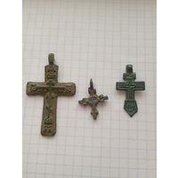 Крестики три штуки