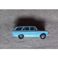 С рубля модель 1/43 Москвич 427  сделано в СССР на запчасть