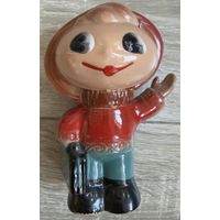 Статуэтка керамическая Мальчик Спутник СССР