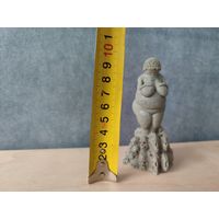 Дагон и Венера палеолита (цена в описании)